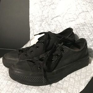 Black Converse